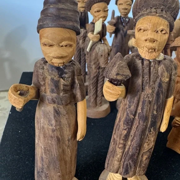 Vintage 1920s Hand Carved African Chess Pieces Tribal Nigerian Handcrafted - Picture 16 of 16